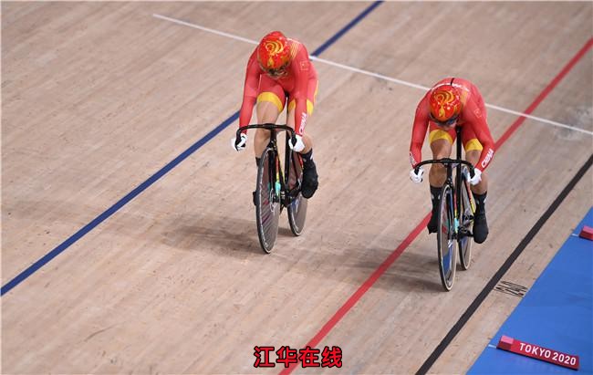 中国第28金！自行车钟天使鲍珊菊夺冠，比赛中曾打破世界纪录