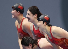 第14金！中国姑娘4×200自接力夺冠 刷新世界纪录